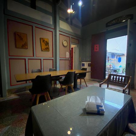 彼岸古厝民宿-包棟優先--Biiann B&B Jinning Exterior photo